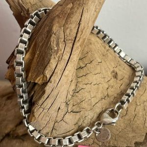 Tiffany & Co Silver Venetian Link Bracelet 8”